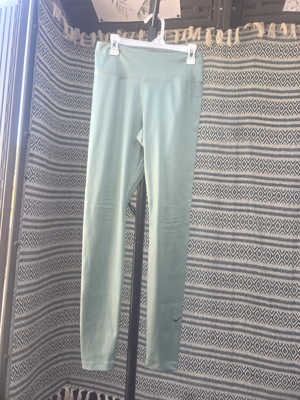 Nike One Shine Mid Rise Leggings